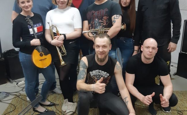 Программа «Первая студия» на НОВО ТВ с Ростиславом Бардокиным. В Гостях Сергей Ермаков и Валерий Волков.